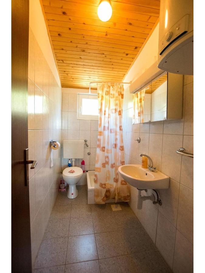 Apartments Velebit Стариград-Пакленица Номер фото